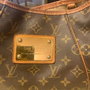 Louis Vuitton Galleria hard to find